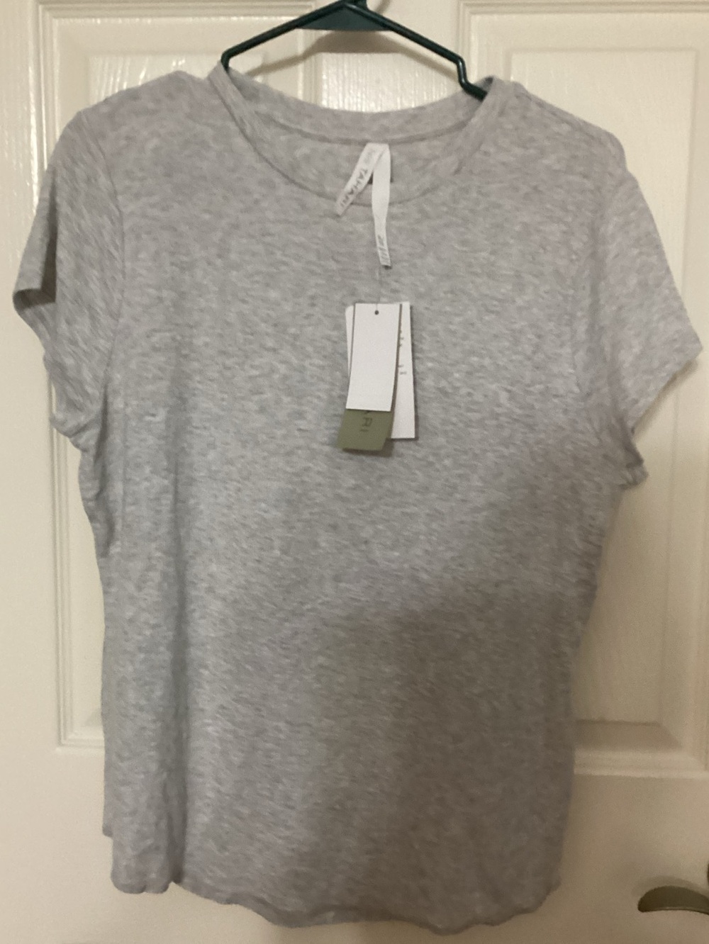 Tahari Grey T-Shirt Women’s XL NWT
